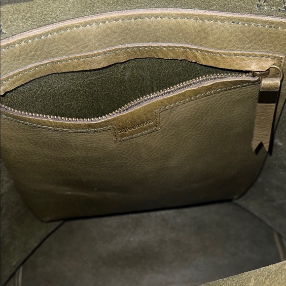 Madewell transport tote/ Olive Green Tote Bag - Picture 11 of 11